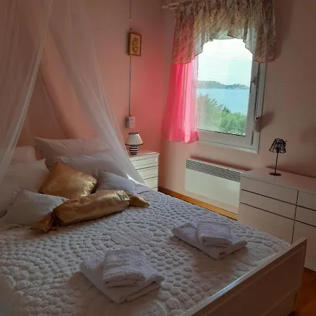 Palio PalaiónTsiflíkion